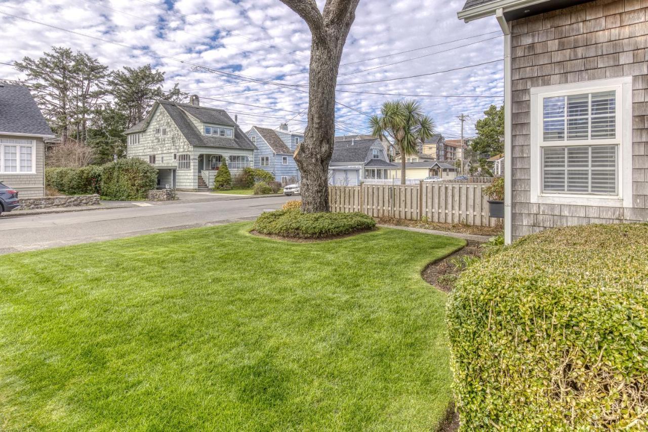 Seaside Classic Cottage Экстерьер фото